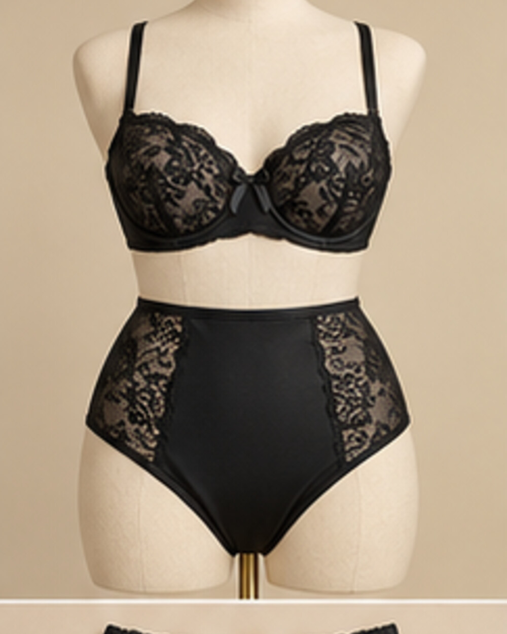 Noir Allure Crotchless Set