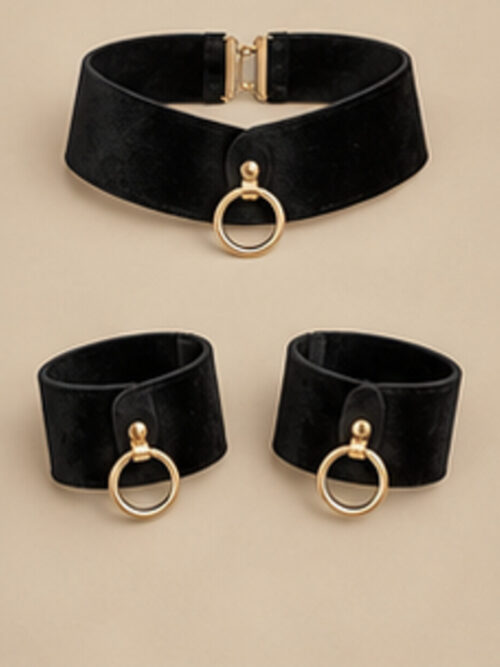Velvet Night Collar & Cuffs